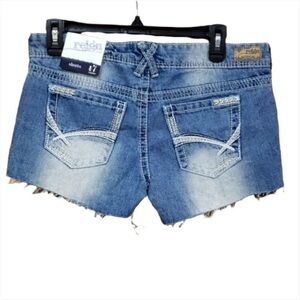Reign Distressed Shorte